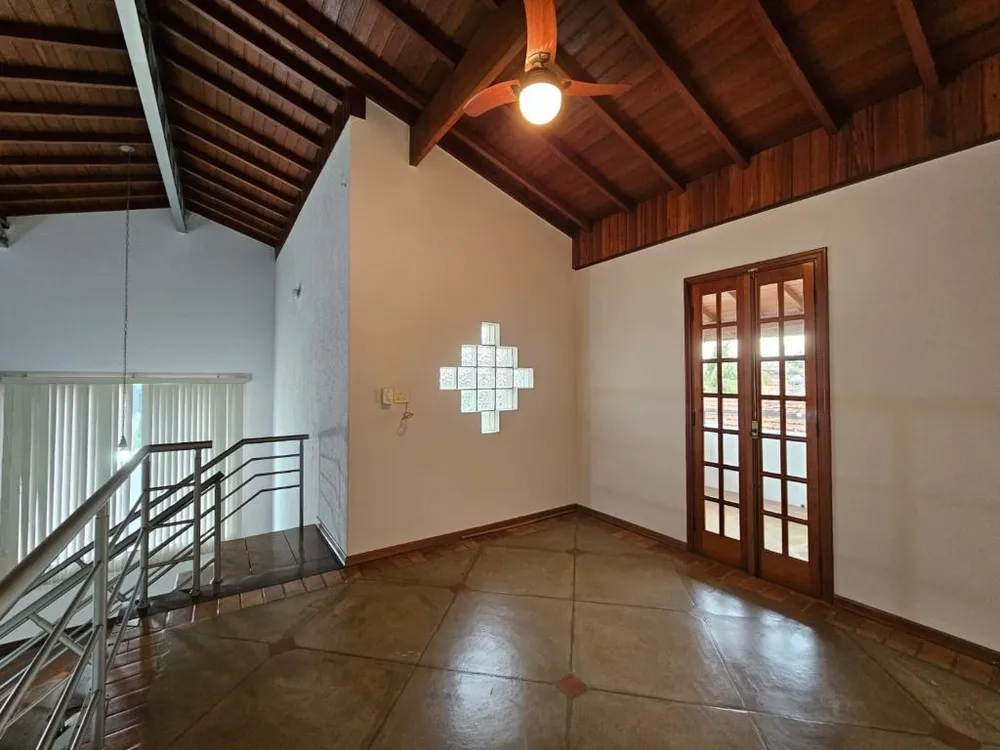 Casa, 2 quartos, 214 m² - Foto 1