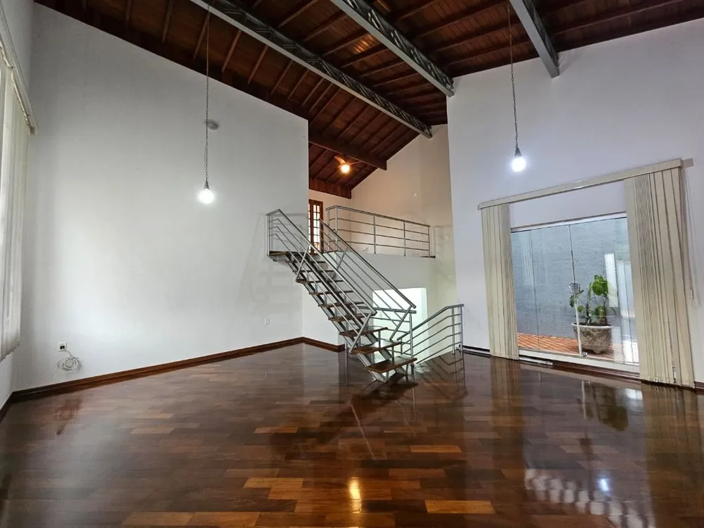 Casa, 2 quartos, 214 m² - Foto 2