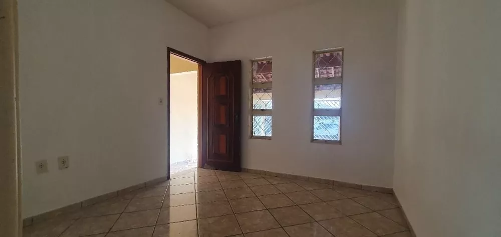 Casa à venda com 2 quartos, 98m² - Foto 7