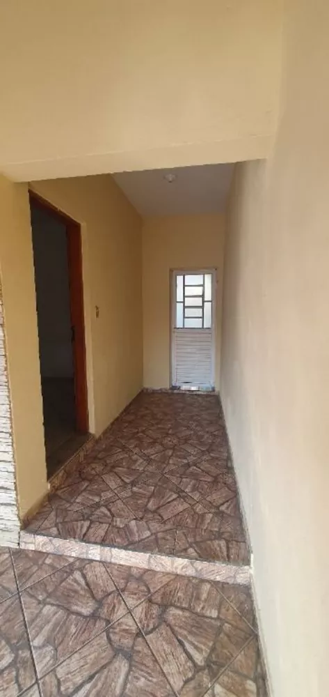 Casa à venda com 2 quartos, 98m² - Foto 5