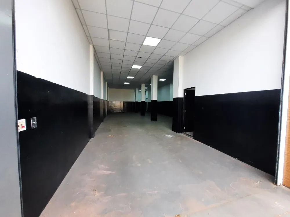 Loja-Salão, 300 m² - Foto 2