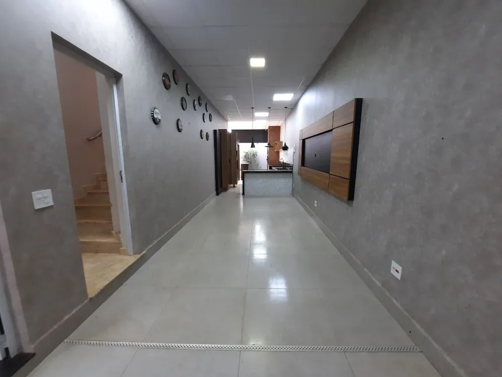 Loja-Salão, 300 m² - Foto 1