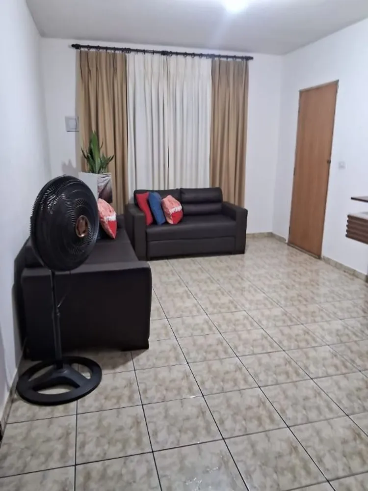 Casa, 2 quartos, 216 m² - Foto 3