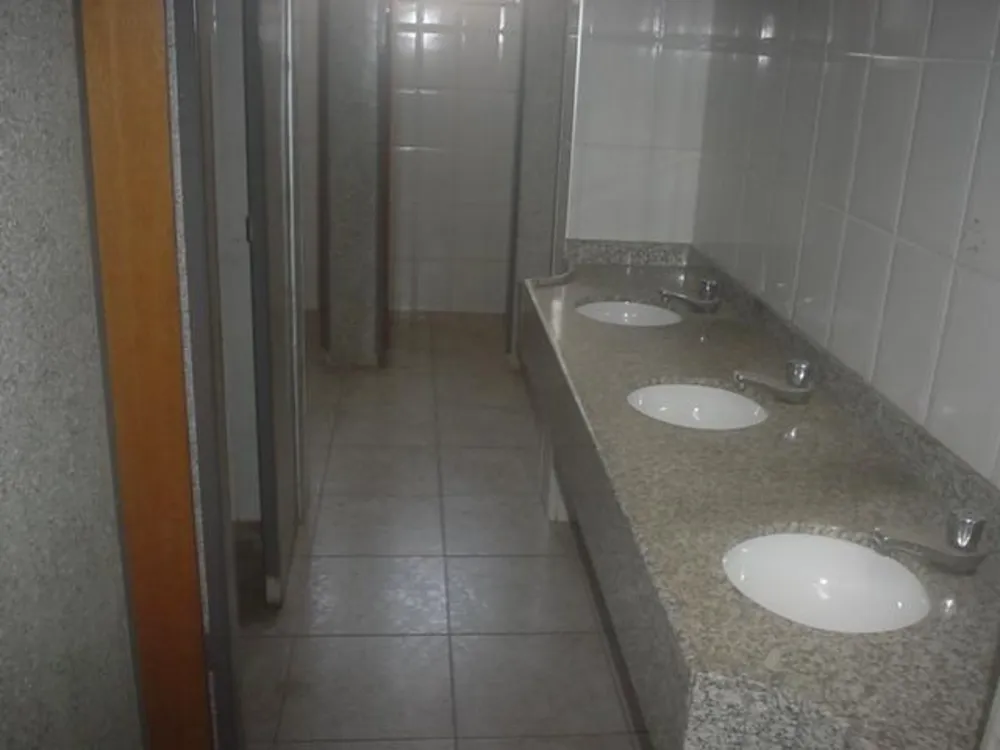 Depósito-Galpão, 930 m² - Foto 2