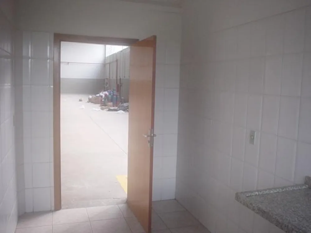 Depósito-Galpão, 930 m² - Foto 3