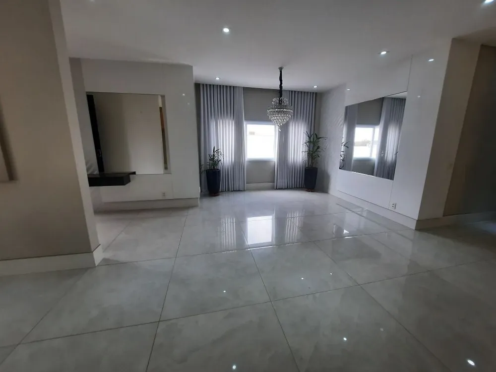 Casa, 4 quartos, 300 m² - Foto 2