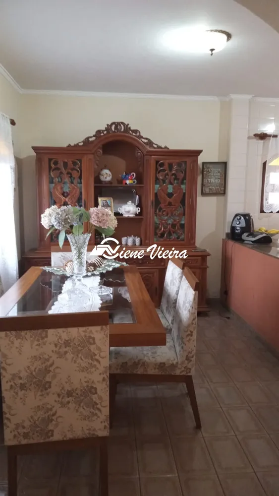 Casa, 3 quartos, 300 m² - Foto 3
