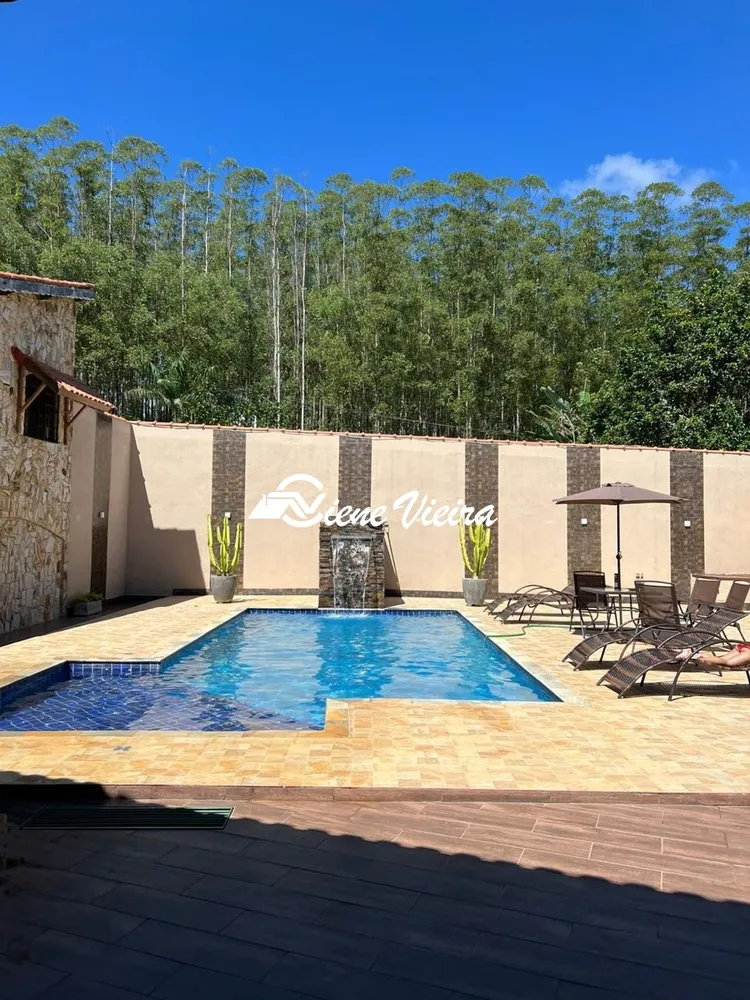 Chácara, 3 quartos, 1080 m² - Foto 2