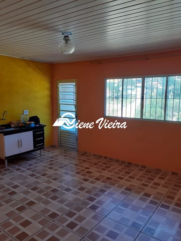 Casa, 3 quartos, 200 m² - Foto 1