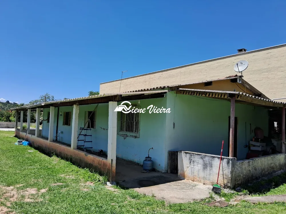 Chácara, 5 quartos, 5638 m² - Foto 1