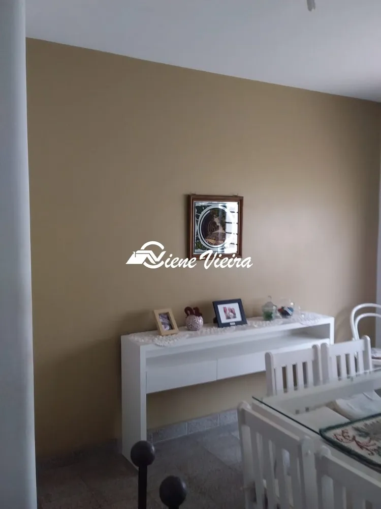 Casa, 3 quartos, 282 m² - Foto 1