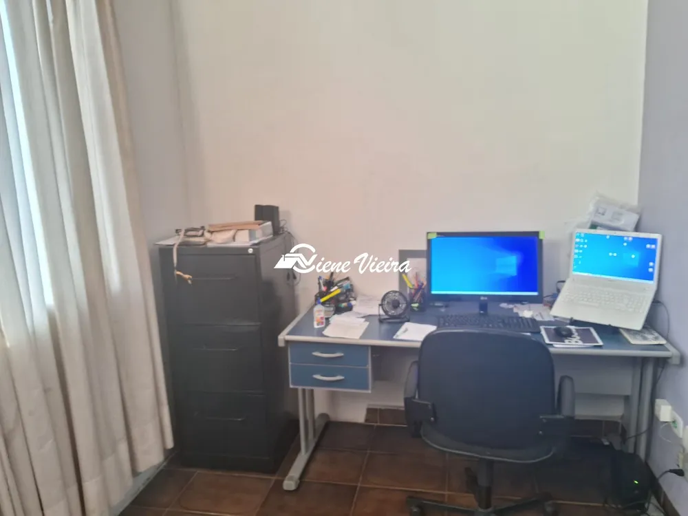 Casa, 3 quartos, 282 m² - Foto 1