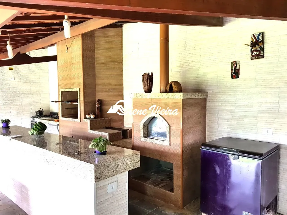 Chácara, 4 quartos, 1000 m² - Foto 1
