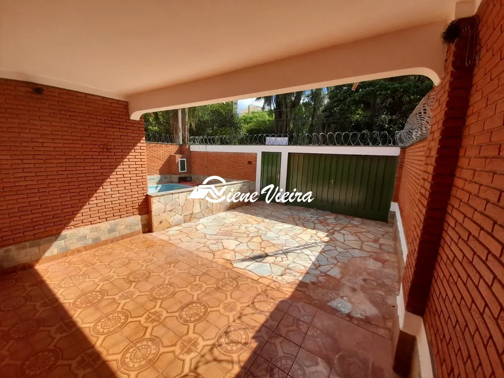 Casa, 3 quartos, 250 m² - Foto 2