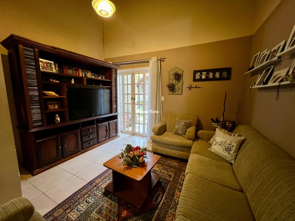 Chácara, 3 quartos, 1157 m² - Foto 4