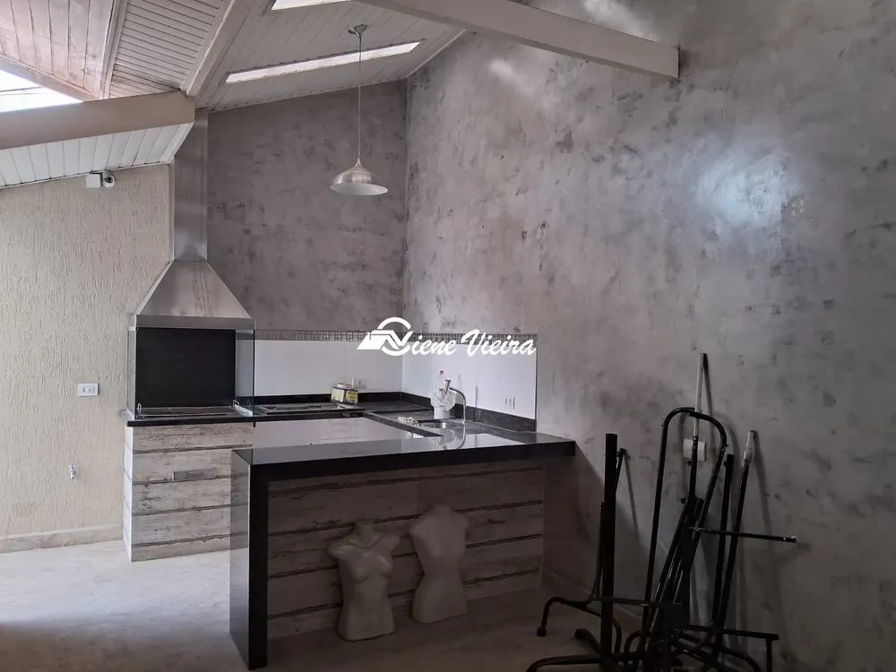 Casa, 3 quartos, 250 m² - Foto 1