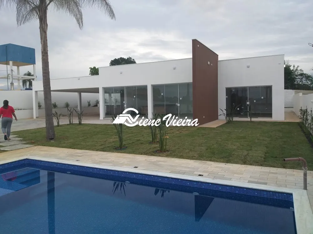 Chácara, 3 quartos, 750 m² - Foto 1