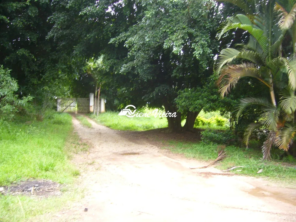 Chácara, 4 quartos, 3090 m² - Foto 1