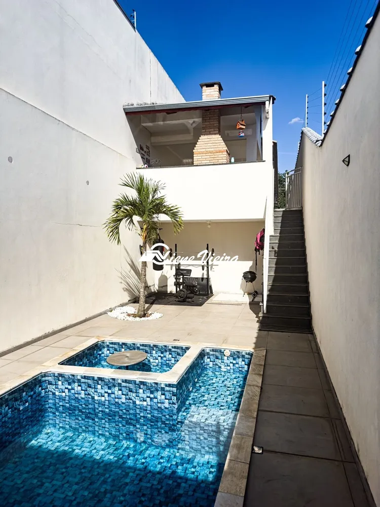 Casa, 2 quartos, 250 m² - Foto 1