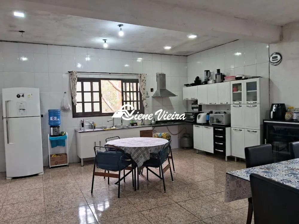 Casa, 2 quartos, 1349 m² - Foto 1