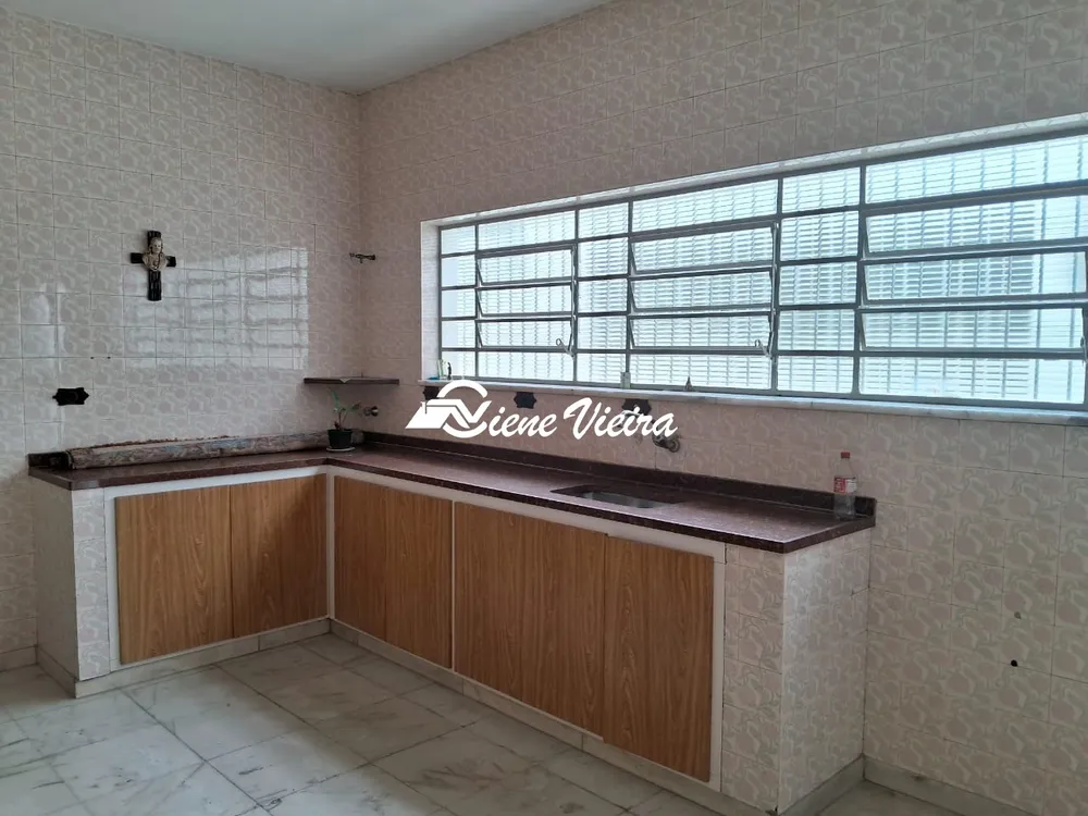 Casa, 3 quartos, 300 m² - Foto 1