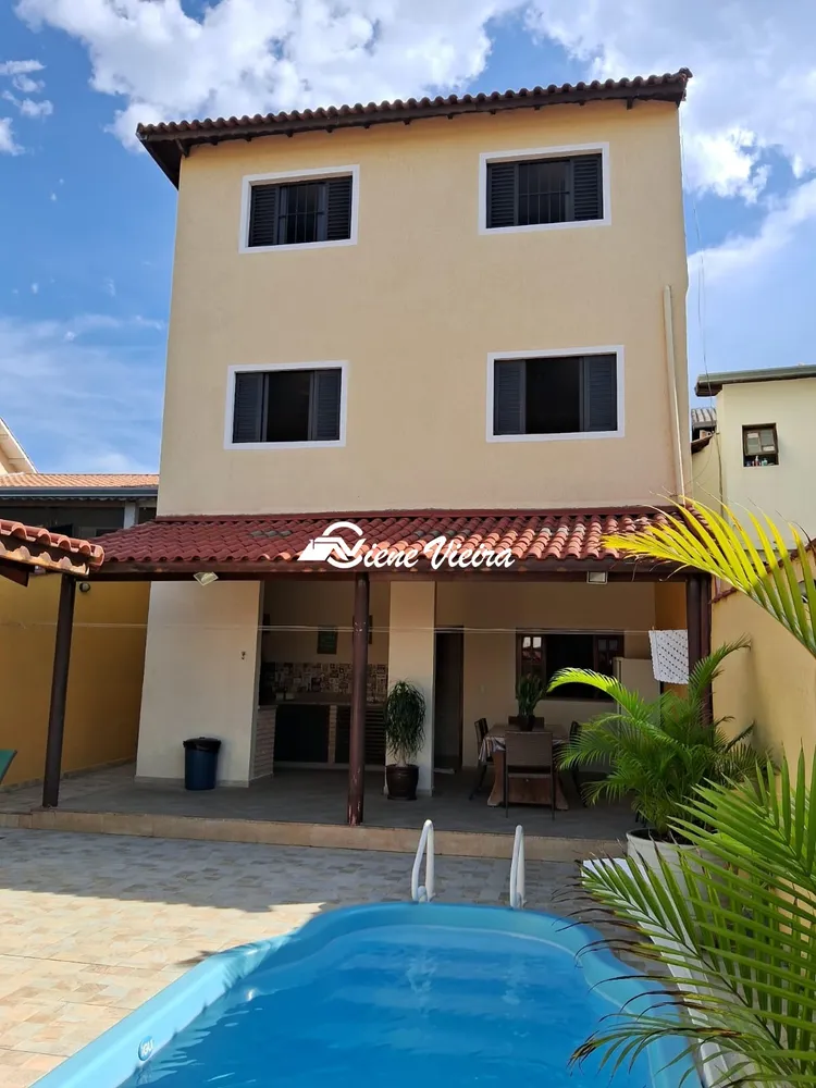Casa, 7 quartos, 255 m² - Foto 2