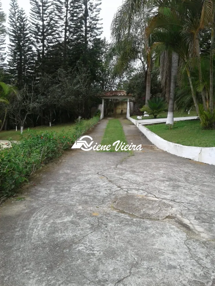 Chácara, 3 quartos, 10000 m² - Foto 1