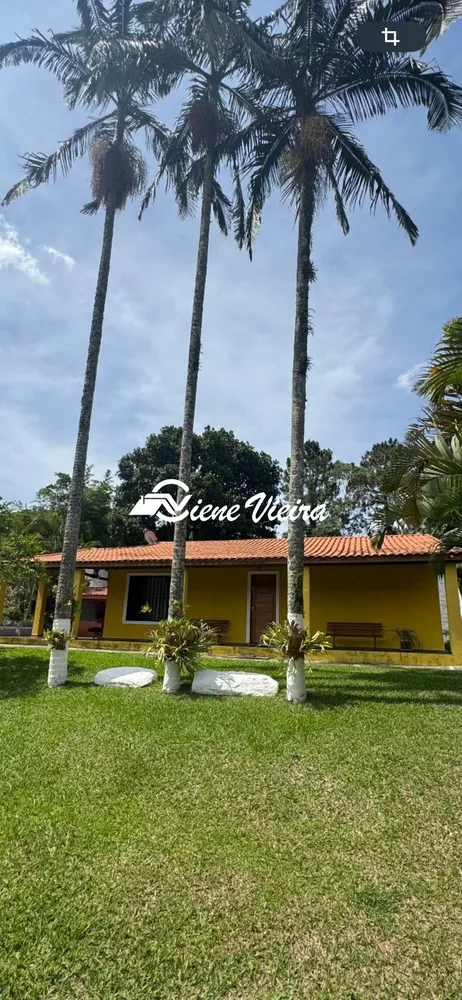 Chácara, 4 quartos, 1680 m² - Foto 1