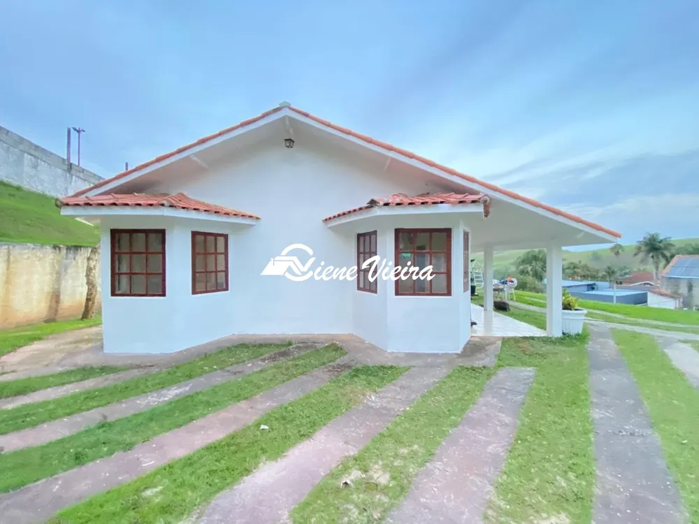 Chácara, 3 quartos, 2000 m² - Foto 1