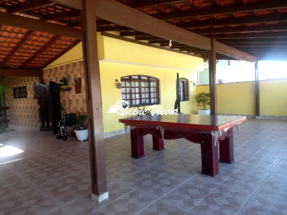 Casa, 4 quartos, 250 m² - Foto 1