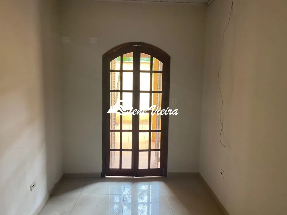 Casa, 3 quartos, 300 m² - Foto 3