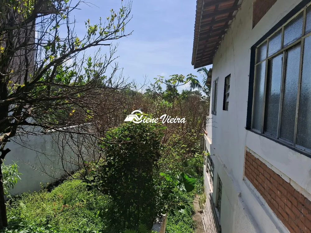 Chácara, 3 quartos, 1203 m² - Foto 1