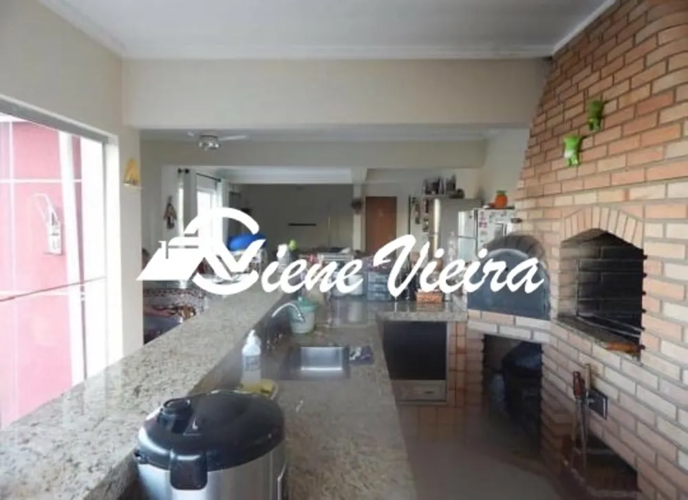 Chácara, 4 quartos, 1670 m² - Foto 2