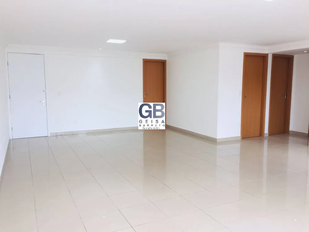 Apartamento, 3 quartos, 131 m² - Foto 2