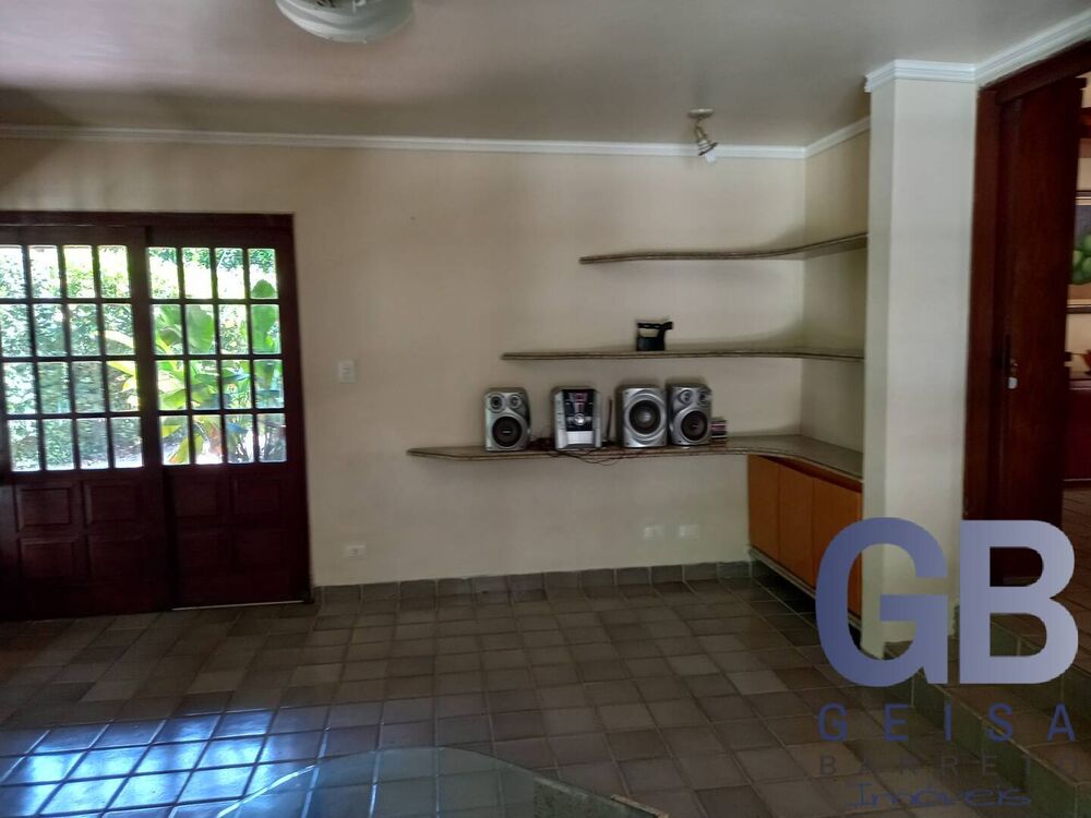 Apartamento, 3 quartos, 210 m² - Foto 1