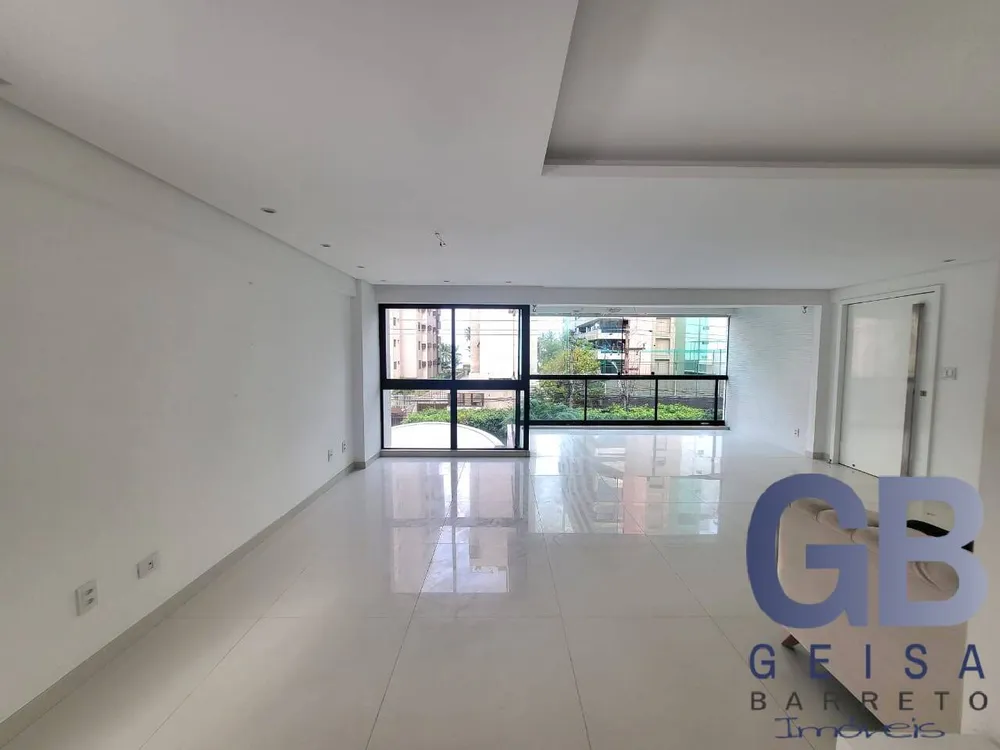 Apartamento, 3 quartos, 135 m² - Foto 1