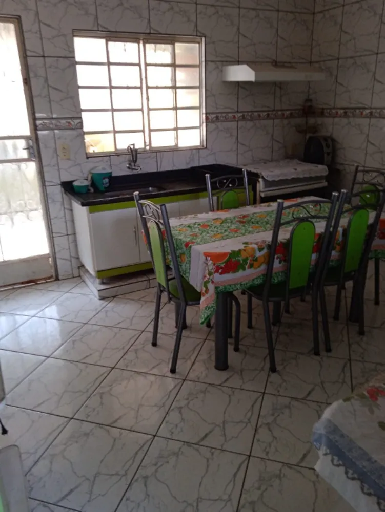 Casa, 4 quartos, 380 m² - Foto 2