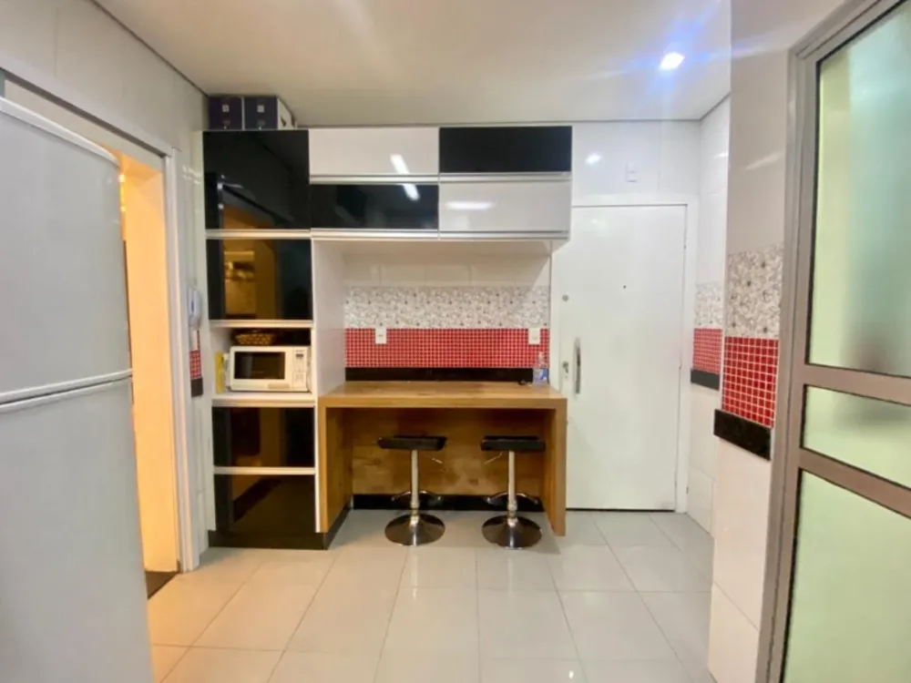 Apartamento, 3 quartos, 135 m² - Foto 2