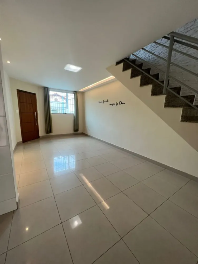 Casa, 3 quartos, 130 m² - Foto 2