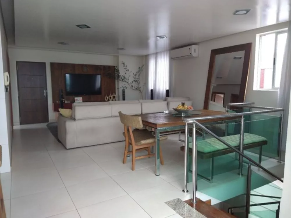 Cobertura à venda com 3 quartos, 205m² - Foto 4