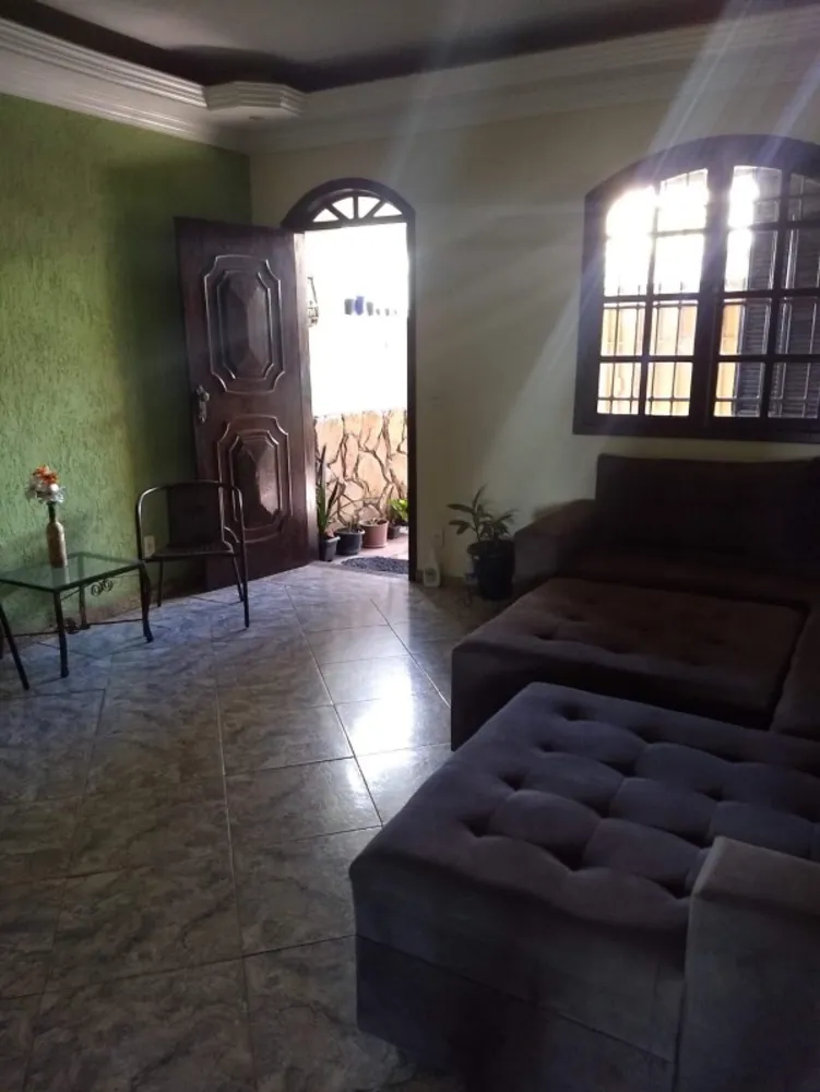Casa, 3 quartos, 180 m² - Foto 2