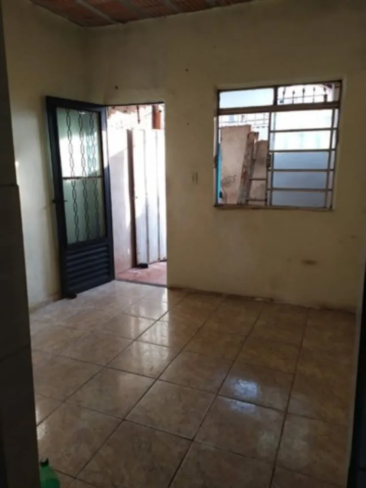 Casa, 2 quartos, 70 m² - Foto 1