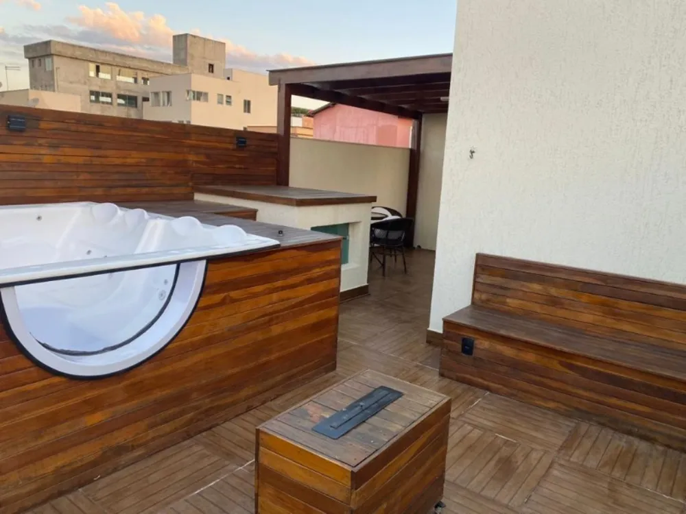 Casa, 3 quartos, 260 m² - Foto 1