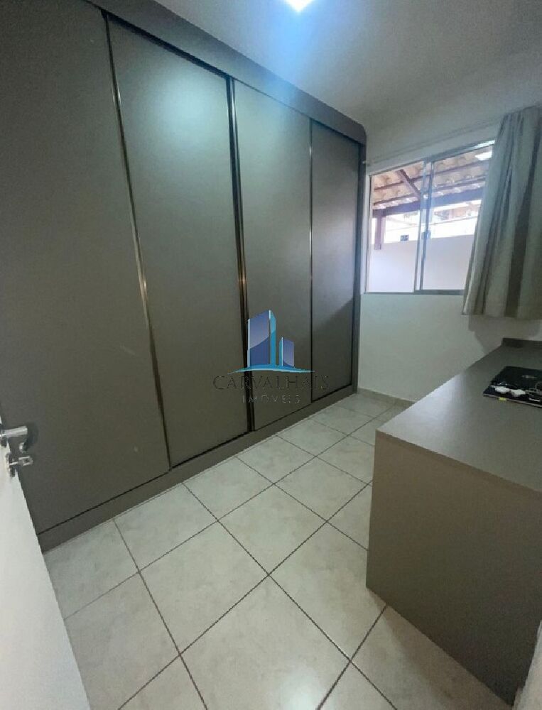 Apartamento à venda com 2 quartos, 100m² - Foto 2