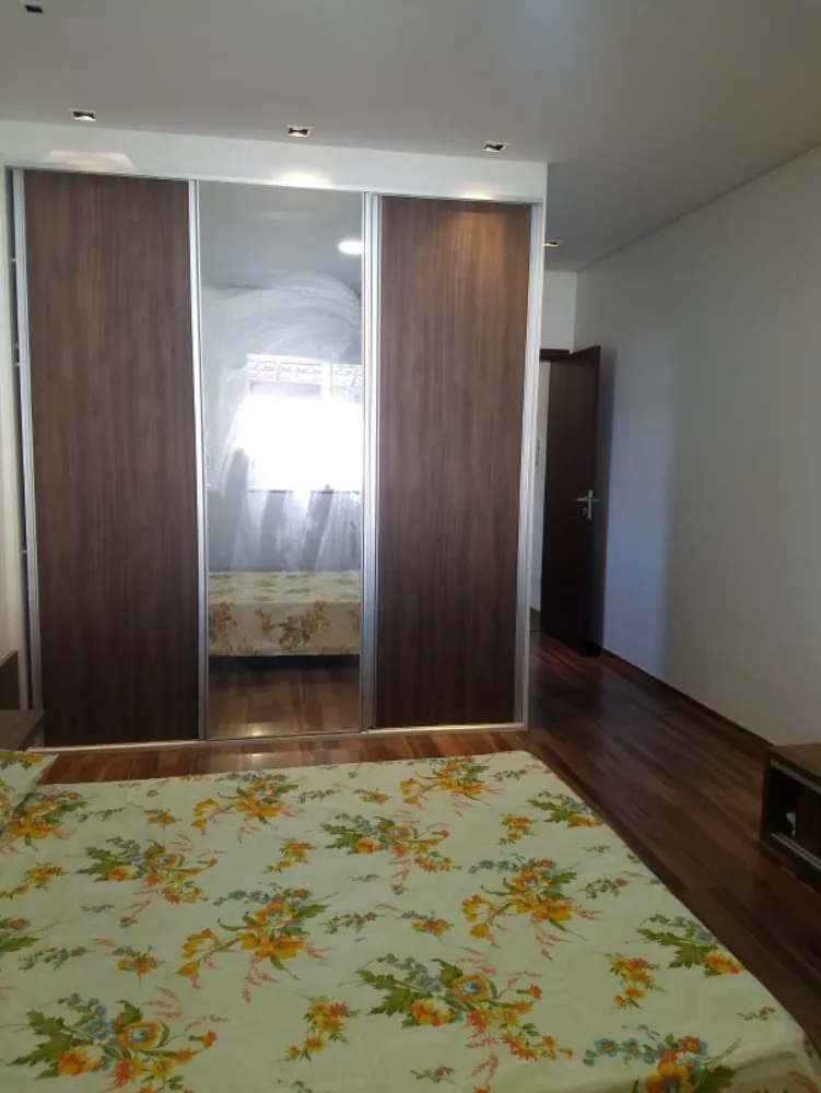 Casa, 3 quartos, 300 m² - Foto 6