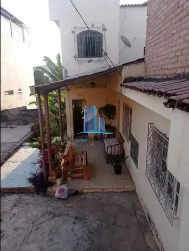 Casa, 3 quartos, 330 m² - Foto 1