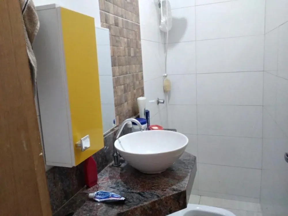 Casa, 3 quartos, 180 m² - Foto 1