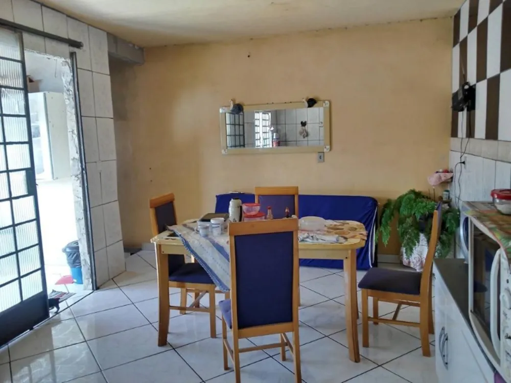 Casa, 3 quartos, 180 m² - Foto 2