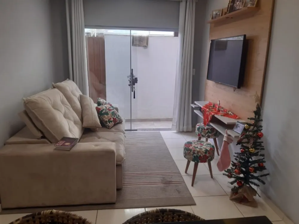 Casa, 3 quartos, 121 m² - Foto 1