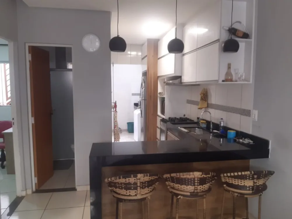 Casa, 3 quartos, 121 m² - Foto 2
